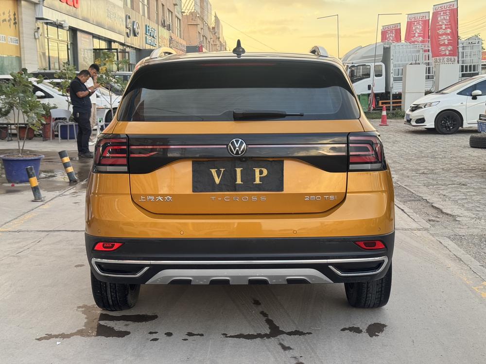 Volkswagen T-Cross 2020 #5 Volkswagen T-Cross 2020 car image #5