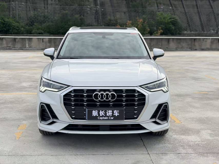 Audi Q3 2019 Audi Q3 2019 car image