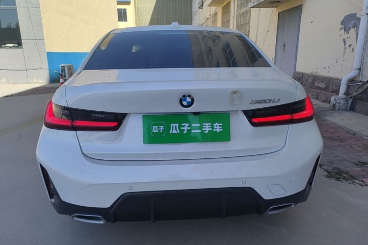 BMW 3 Series 2024 #4 BMW 3 Series 2024 car image #4