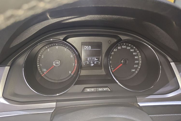 2019 #12 2019 car image #12