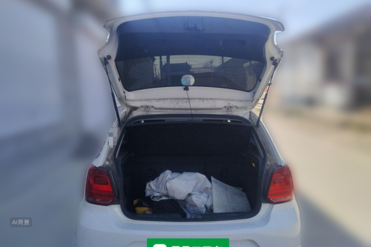 Volkswagen Polo 2018 car image #21