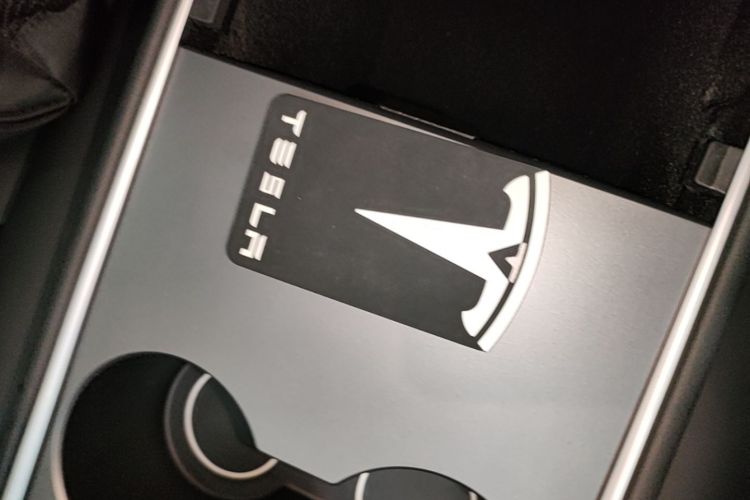 Tesla Model 3 2022 #9 Tesla Model 3 2022 car image #9