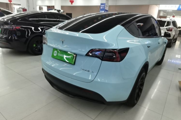 Tesla Model Y 2023 #7 Tesla Model Y 2023 car image #7
