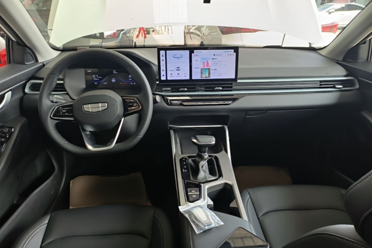 GEELY Emgrand 2026 car image #10