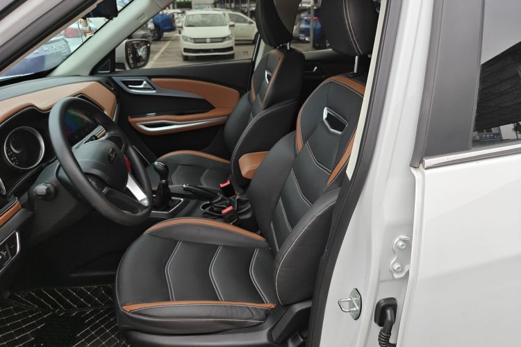 Zotye T300 2024 изображение автомобиля #15