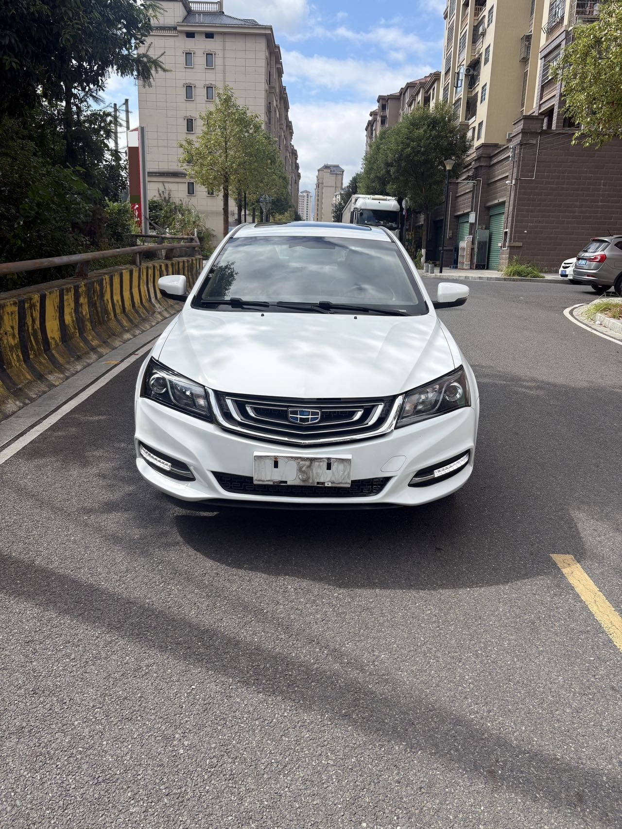 GEELY Emgrand 2018 #2 GEELY Emgrand 2018 immagine di auto #2