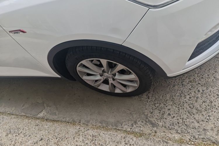 GEELY Emgrand GS 2017 #9 GEELY Emgrand GS 2017 car image #9