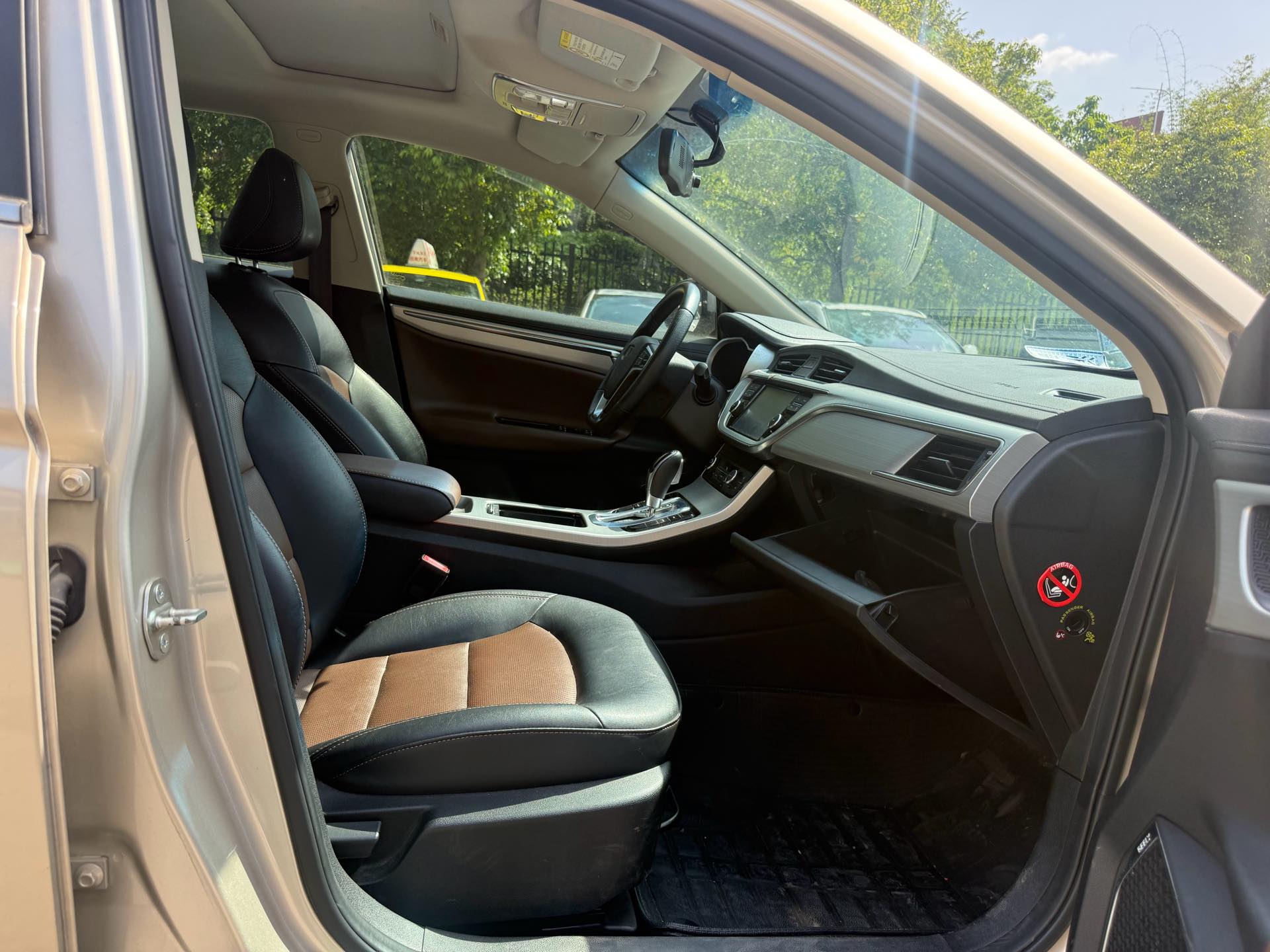 GEELY Emgrand GL 2017 car image #10