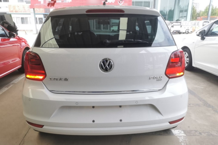 Volkswagen Polo 2017 #4 Volkswagen Polo 2017 car image #4