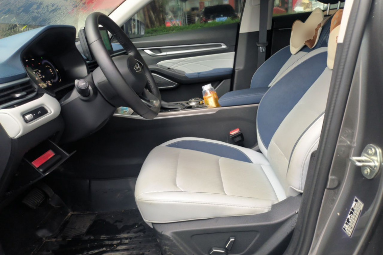 GEELY Emgrand 2021 #15 GEELY Emgrand 2021 car image #15