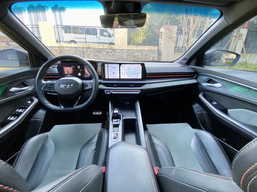 GEELY Binray 2022 car image #12