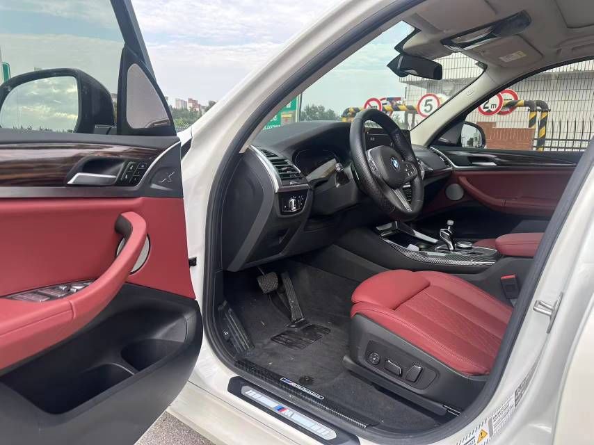 BMW X3 2024 #2 BMW X3 2024 immagine di auto #2