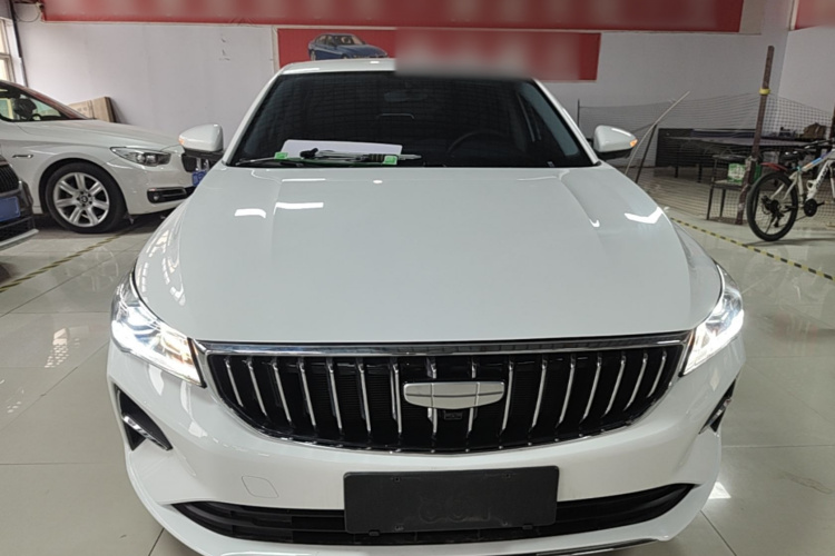 GEELY Emgrand 2025 car image #3