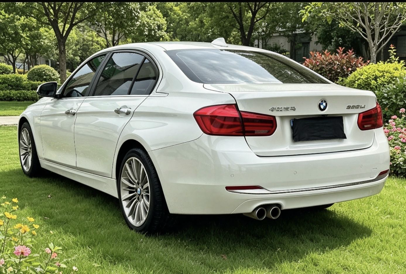 BMW 3 Series 2018 #7 BMW 3 Series 2018 car image #7