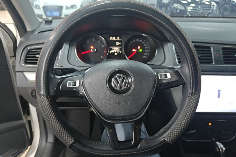 Volkswagen Lavida 2018 #11 Volkswagen Lavida 2018 car image #11