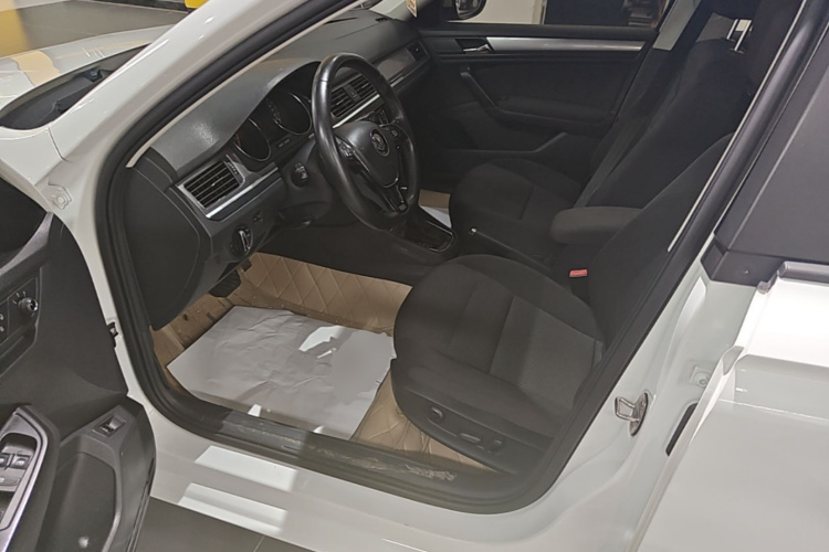 2019 #15 2019 car image #15