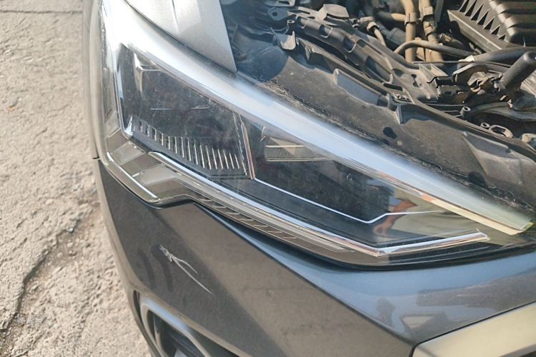 Audi Q3 2020 immagine di auto #8