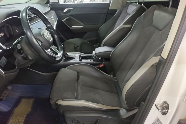 Audi Q3 2021 #15 Audi Q3 2021 изображение автомобиля #15