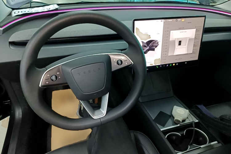 Tesla Model 3 2024 #10 Tesla Model 3 2024 car image #10