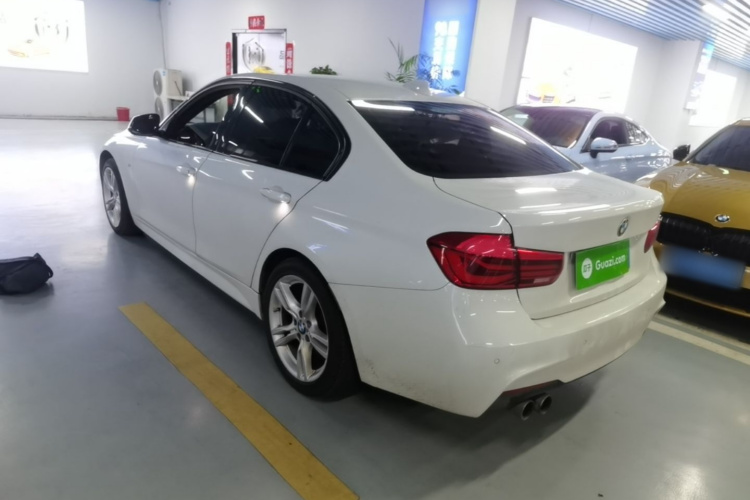 BMW 3 Series 2018 imagen de coche #5