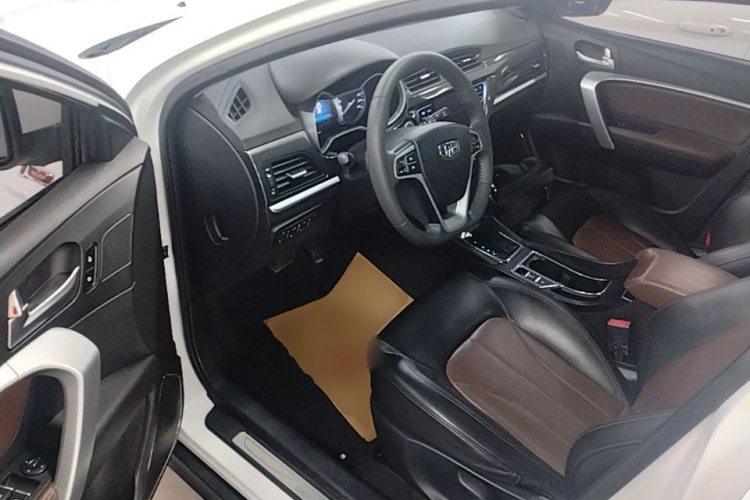 GEELY Emgrand 2017 #12 GEELY Emgrand 2017 car image #12