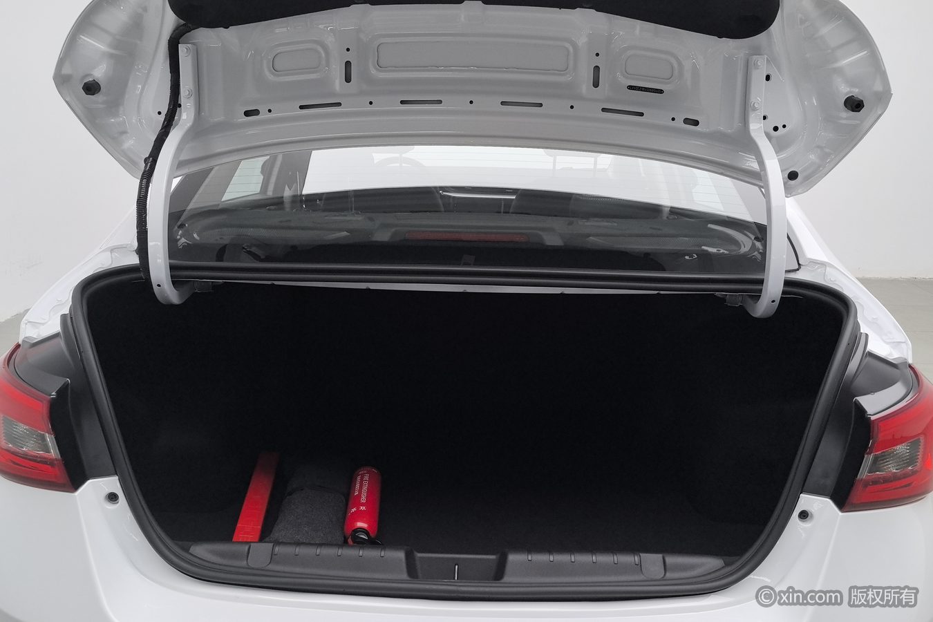 Chery Arrizo 5 2026 car image #17