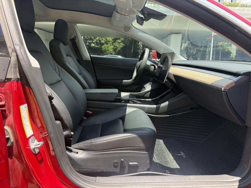Tesla Model 3 2020 #9 Tesla Model 3 2020 صورة سيارة #9