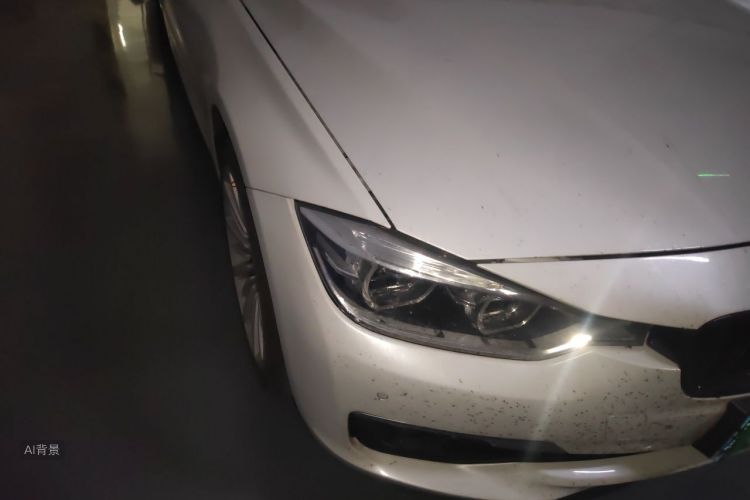 BMW 3 Series 2018 car image #8