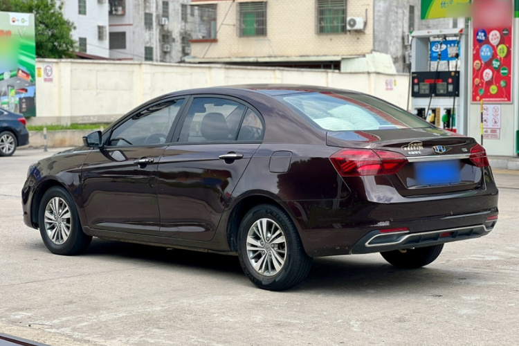 GEELY Emgrand 2018 immagine di auto #4