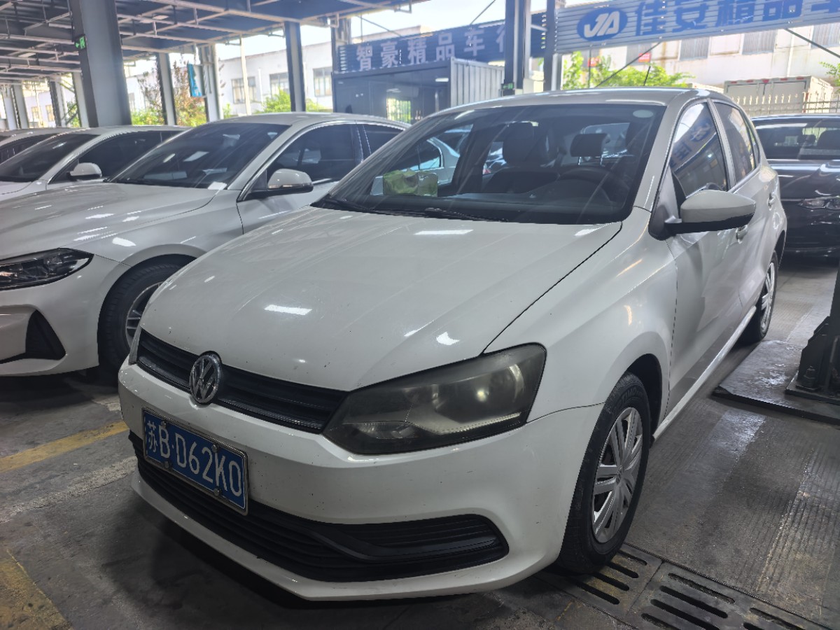Volkswagen Polo 2019 car image 