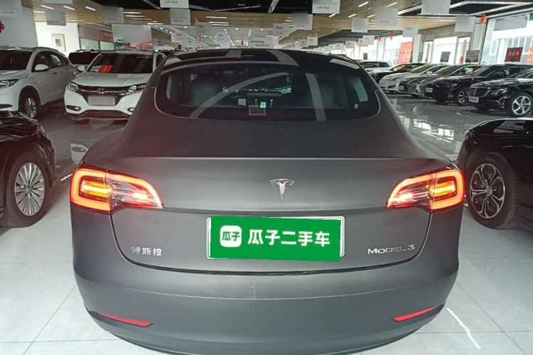 Tesla Model 3 2023 #4 Tesla Model 3 2023 car image #4