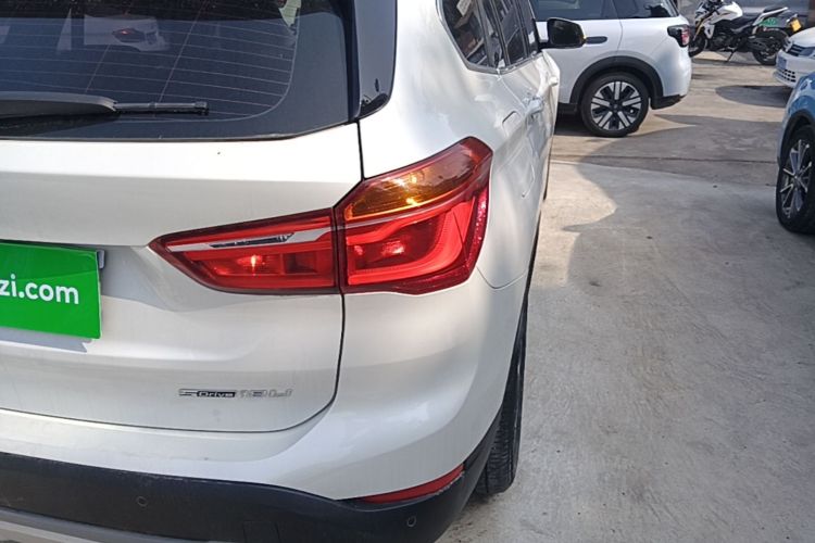 BMW X1 2018 immagine di auto #8