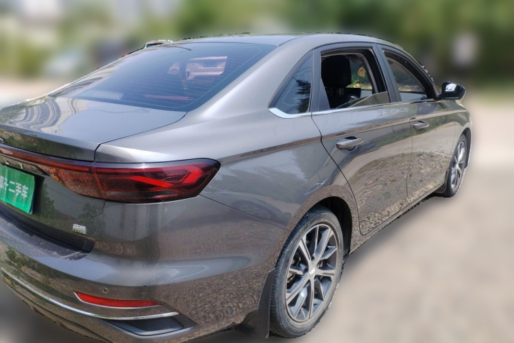 GEELY Emgrand 2022 #5 GEELY Emgrand 2022 car image #5