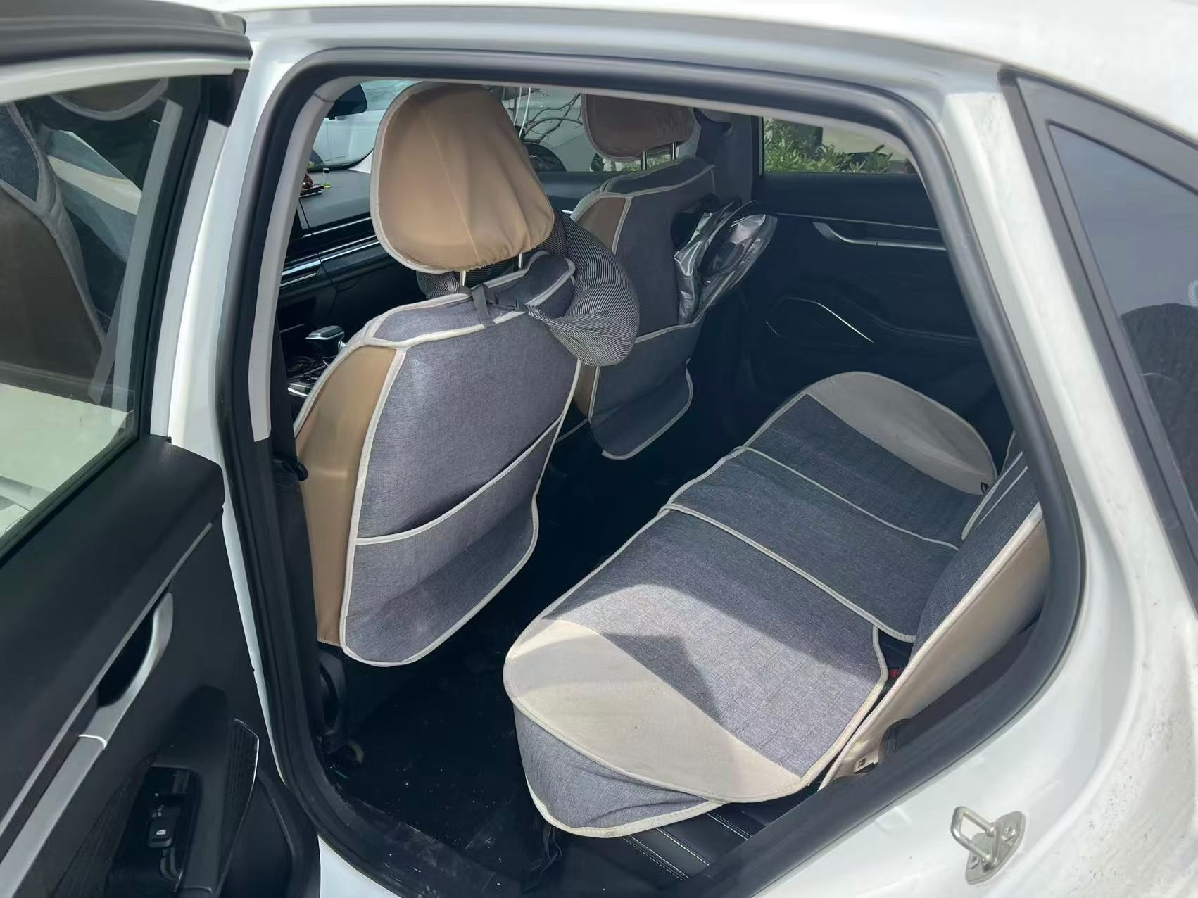 GEELY Emgrand 2023 car image #6