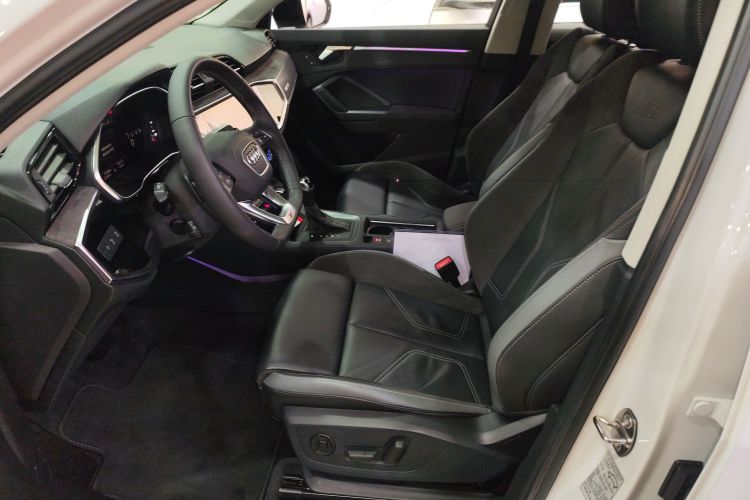 Audi Q3 Sportback 2022 изображение автомобиля #15