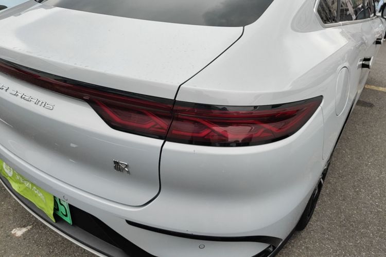 BYD Han 2024 #8 BYD Han 2024 car image #8