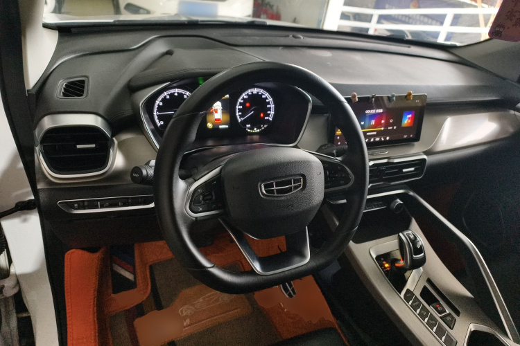 GEELY Coolray 2020 immagine di auto #11