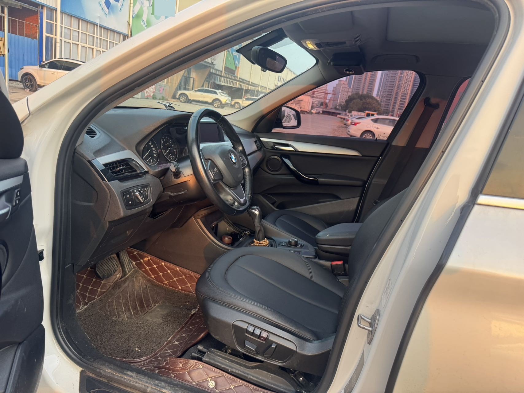 BMW X1 2018 #4 BMW X1 2018 car image #4