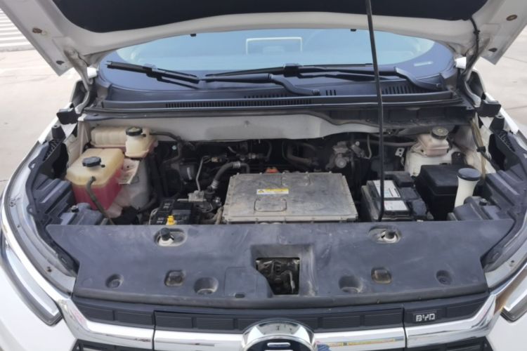 BYD Yuan New Energy 2019 #22 BYD Yuan New Energy 2019 car image #22