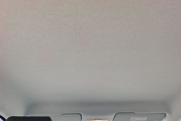 Volkswagen Santana 2018 car image #18