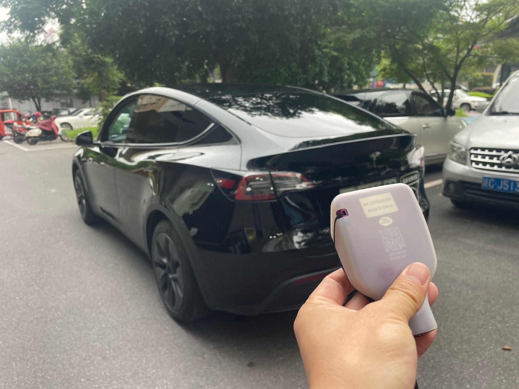 Tesla Model Y 2024 car image #7