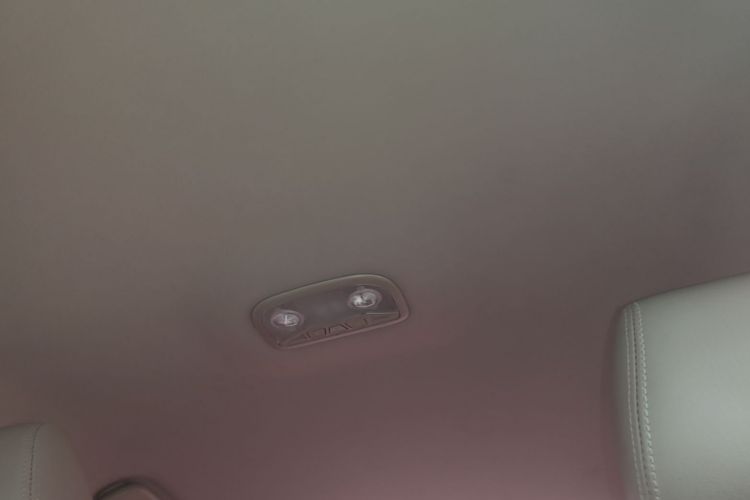 GEELY Emgrand 2016 car image #18