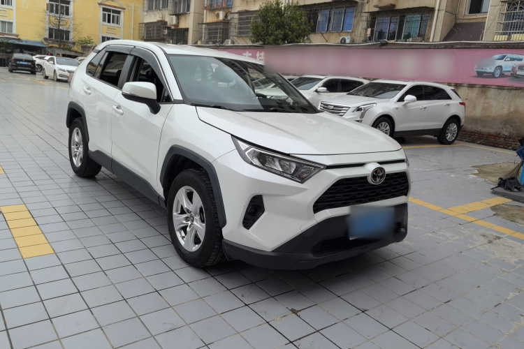 Toyota RAV4 2020 imagem de carro #6