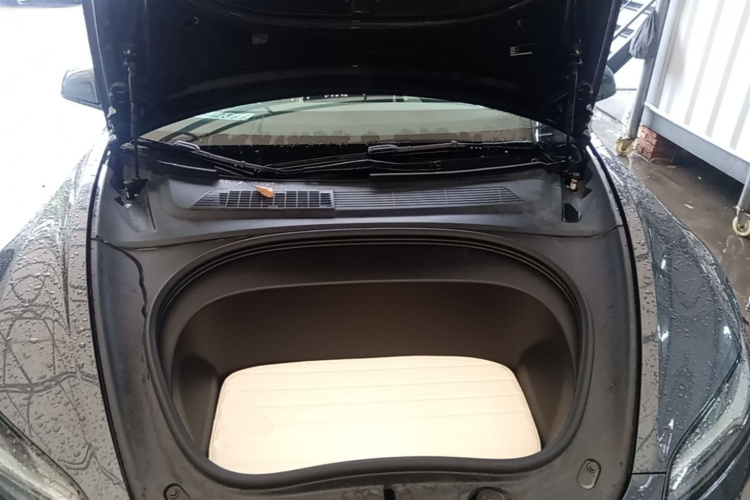 Tesla Model 3 2024 #20 Tesla Model 3 2024 car image #20