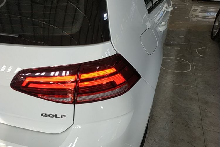 Volkswagen Golf 2018 #8 Volkswagen Golf 2018 car image #8