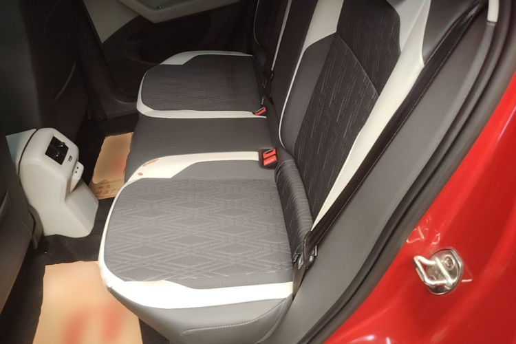 Volkswagen T-Cross 2020 car image #17