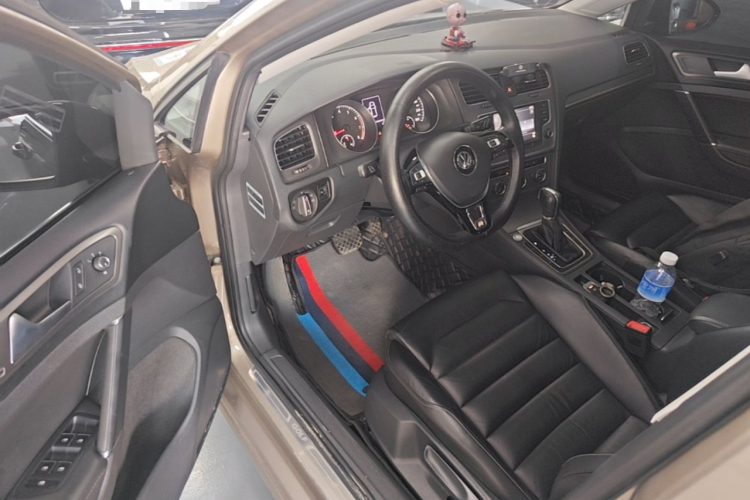 Volkswagen Golf 2017 #16 Volkswagen Golf 2017 car image #16