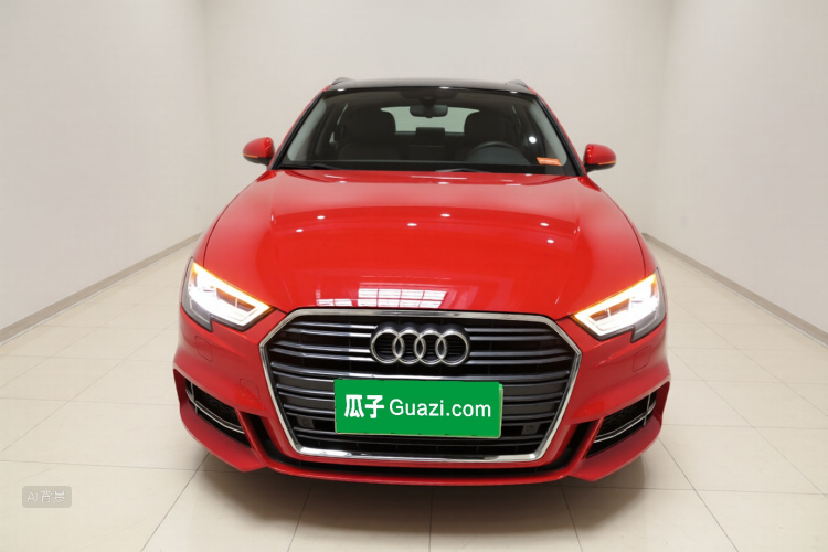 Audi A3 2018 car image #3