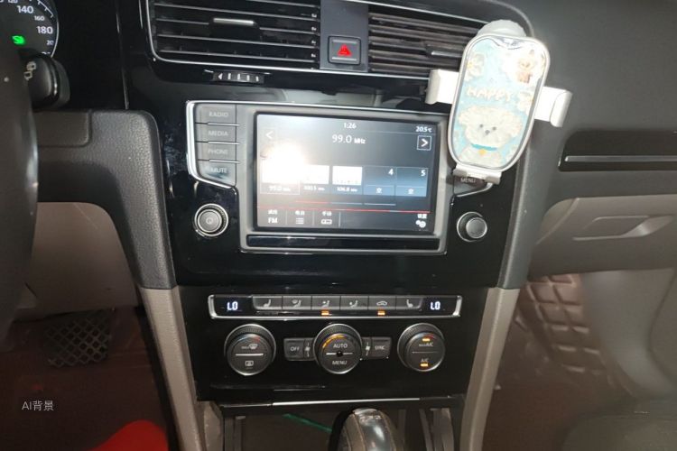 Volkswagen Golf 2016 car image #15