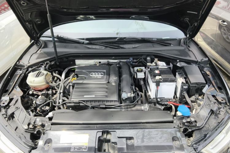 Audi A3 2019 car image #20